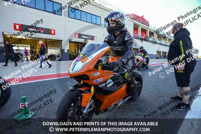 cadwell no limits trackday;cadwell park;cadwell park photographs;cadwell trackday photographs;enduro digital images;event digital images;eventdigitalimages;navarra;no limits trackdays;peter wileman photography;racing digital images;trackday digital images;trackday photos